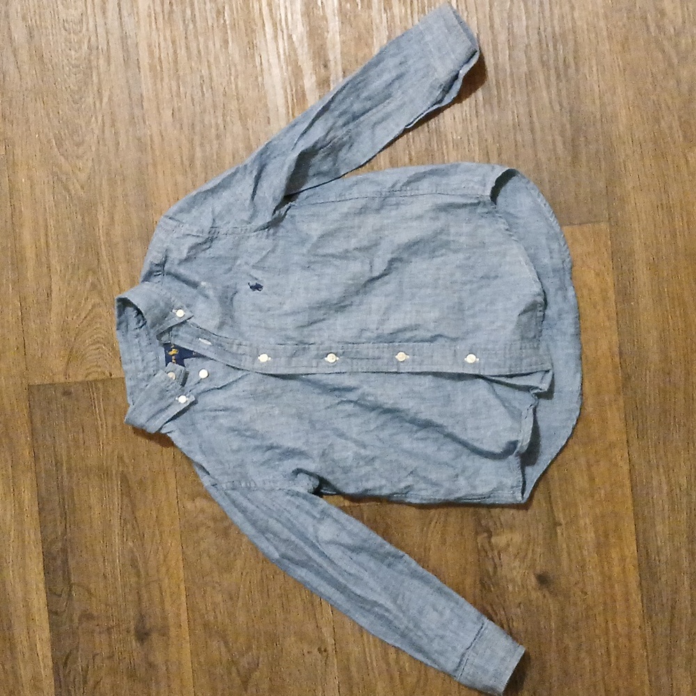 Ralph Lauren 100% Cotton Long Sleeve Button Shirt.